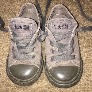 TODDLER BOY GRAY CONVERSE SIZE 7